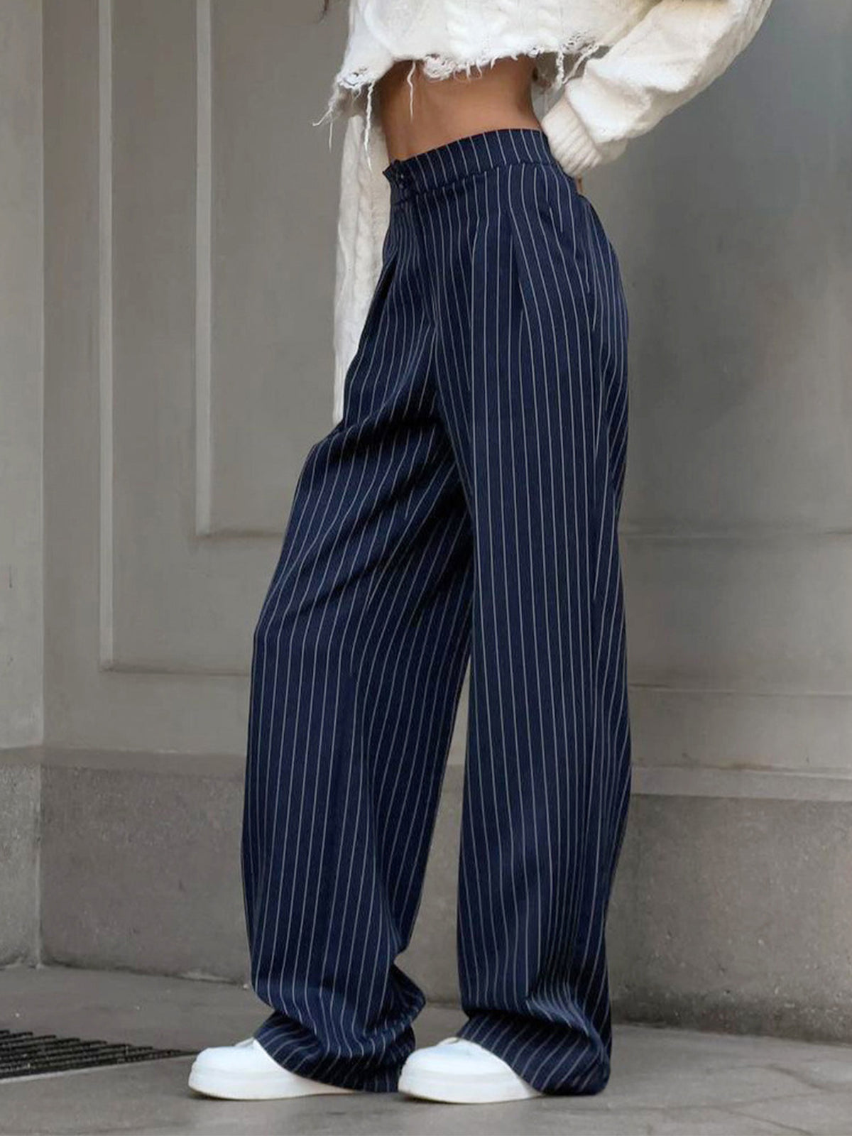 Chic Pinstripe Wide-Leg Trousers with Pleated Detail