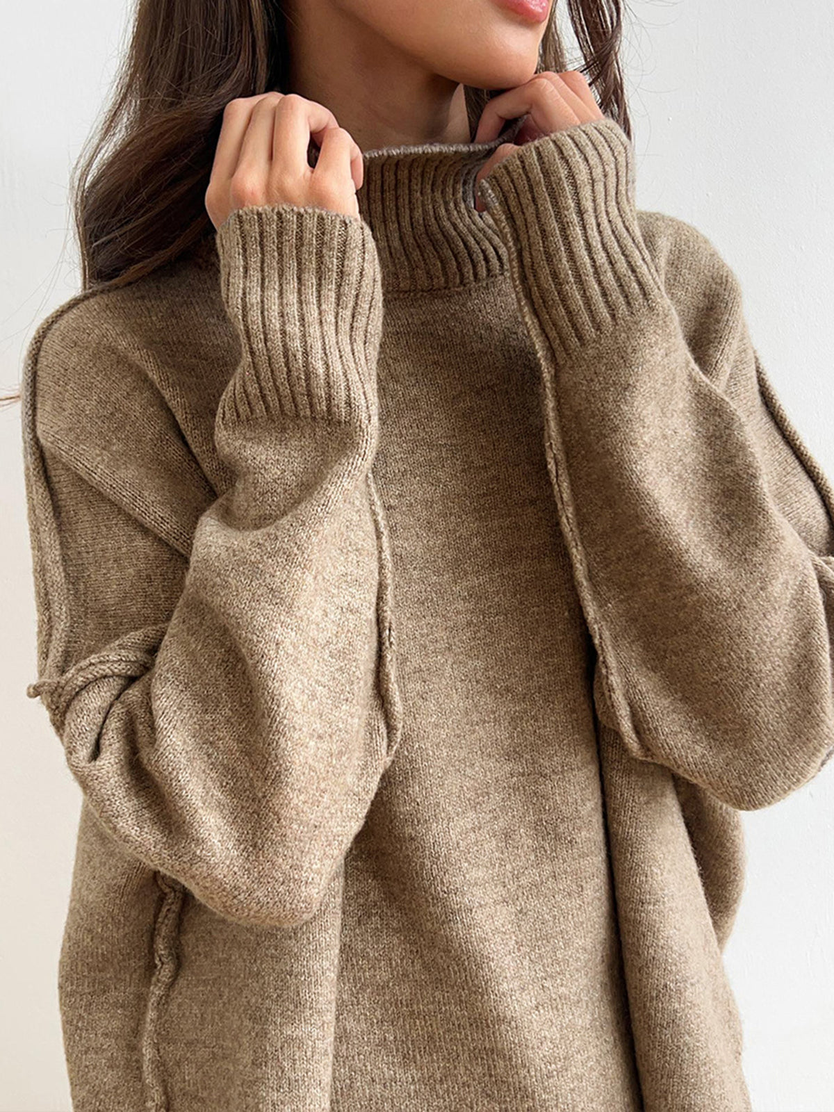 Chic Turtleneck Knit Top and Pants Ensemble
