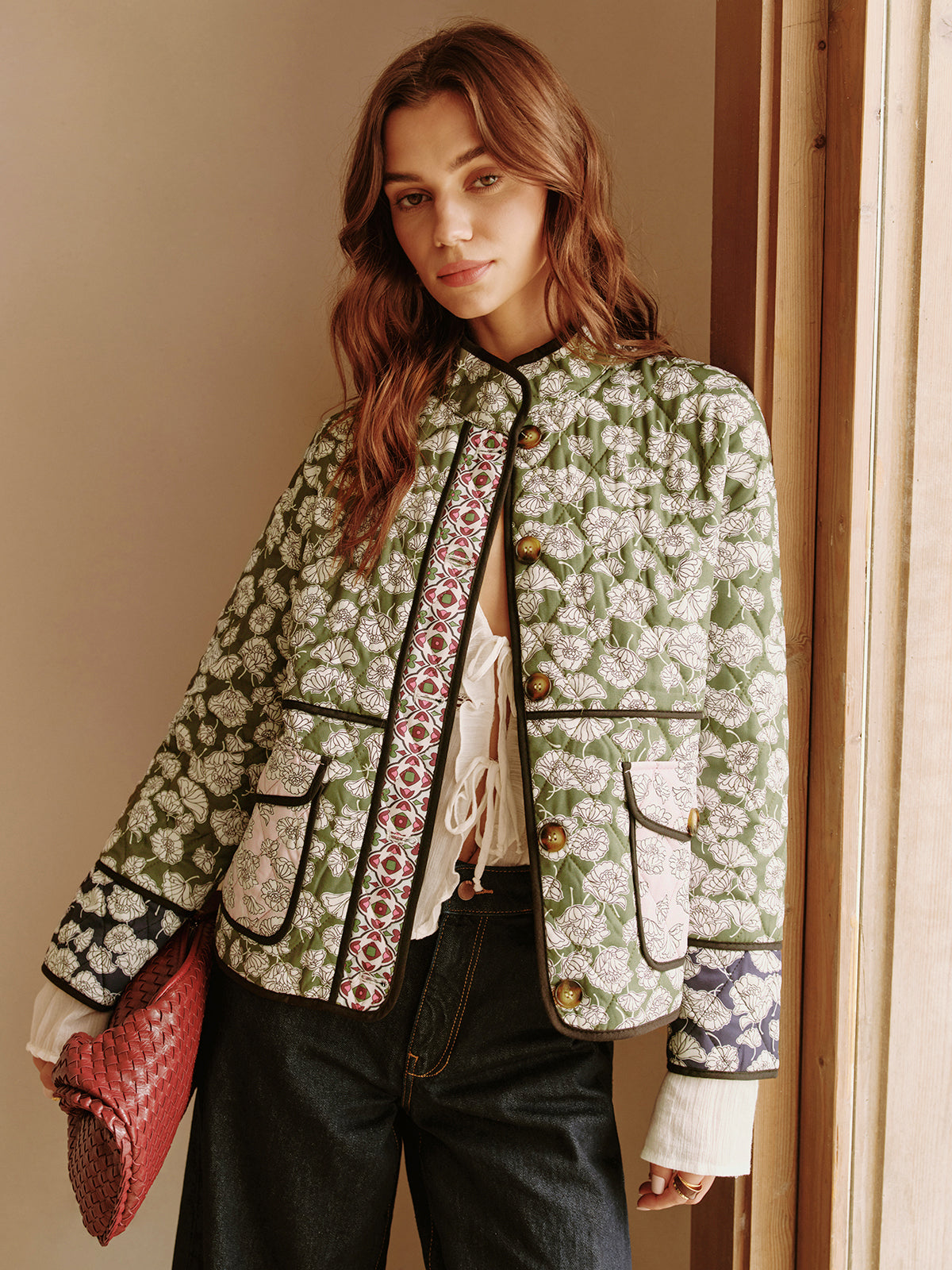 Chic Winter Coat with Flap Pockets