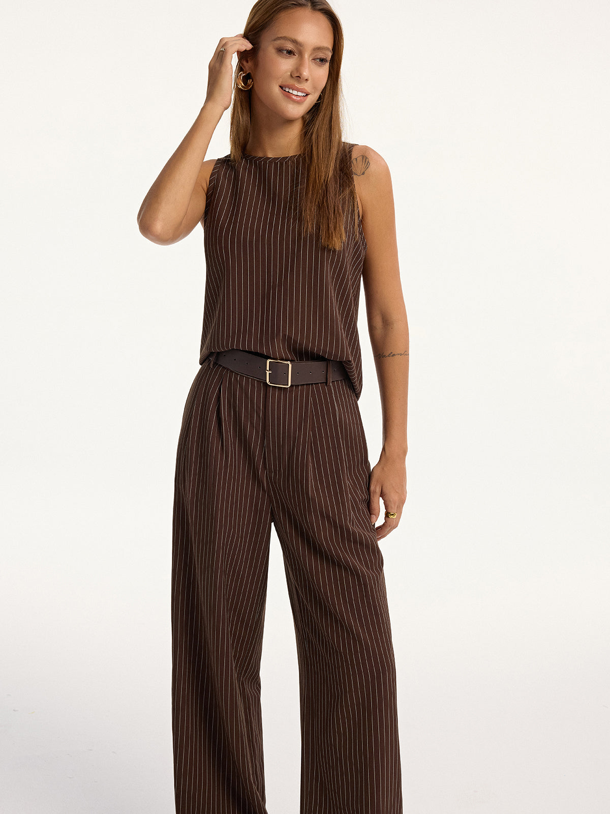 Chic Pinstripe Sleeveless Top and Tailored Pants Ensemble with Belt
