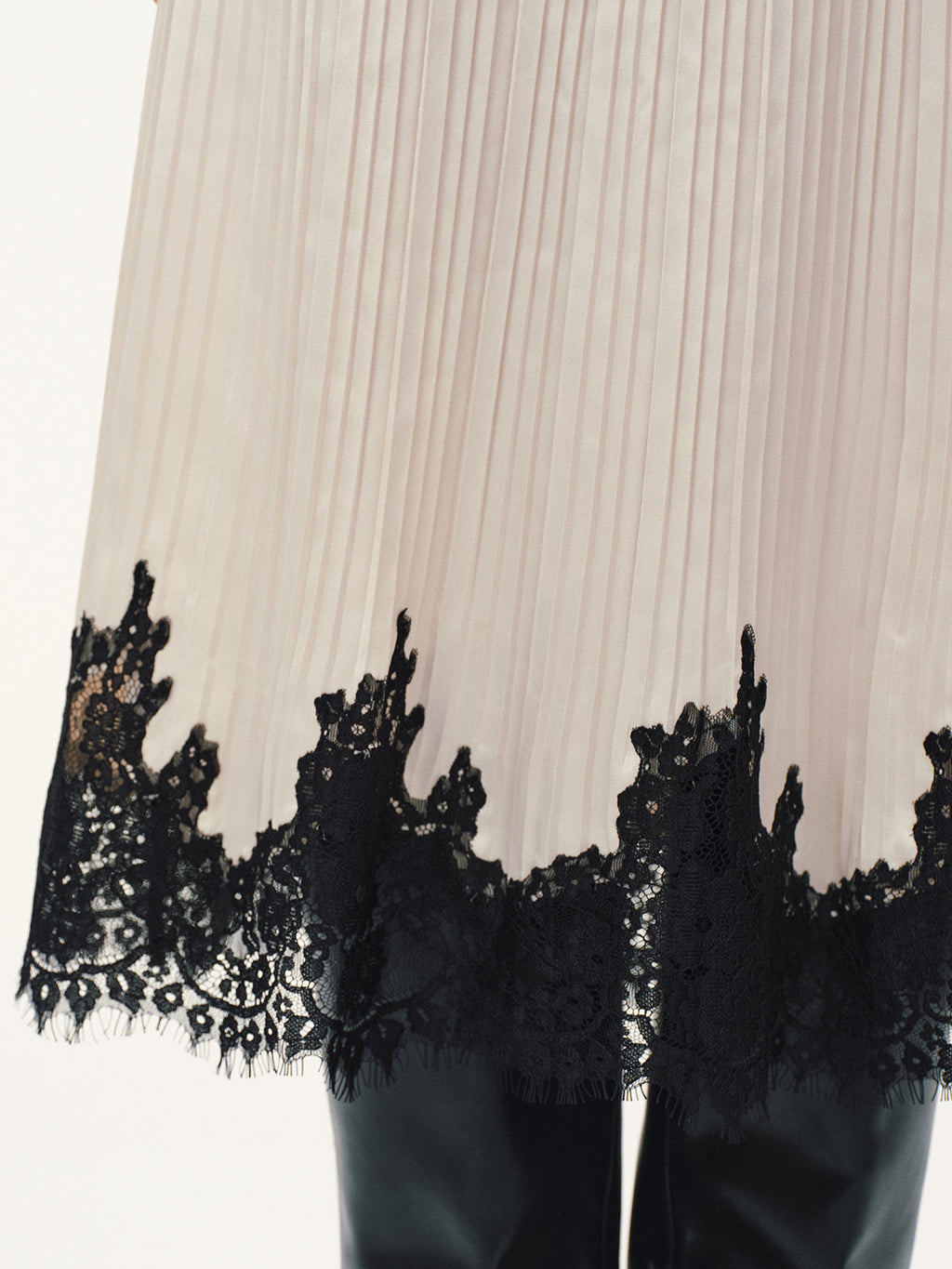Pleated Midi Skirt with Delicate Lace Hem