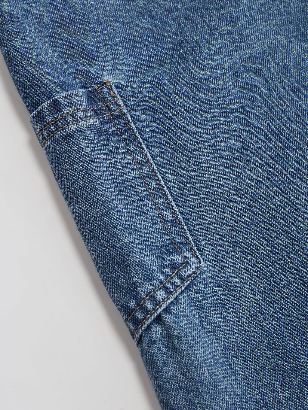 Cross-Front Wide-Leg Jeans – Mid Waist Denim