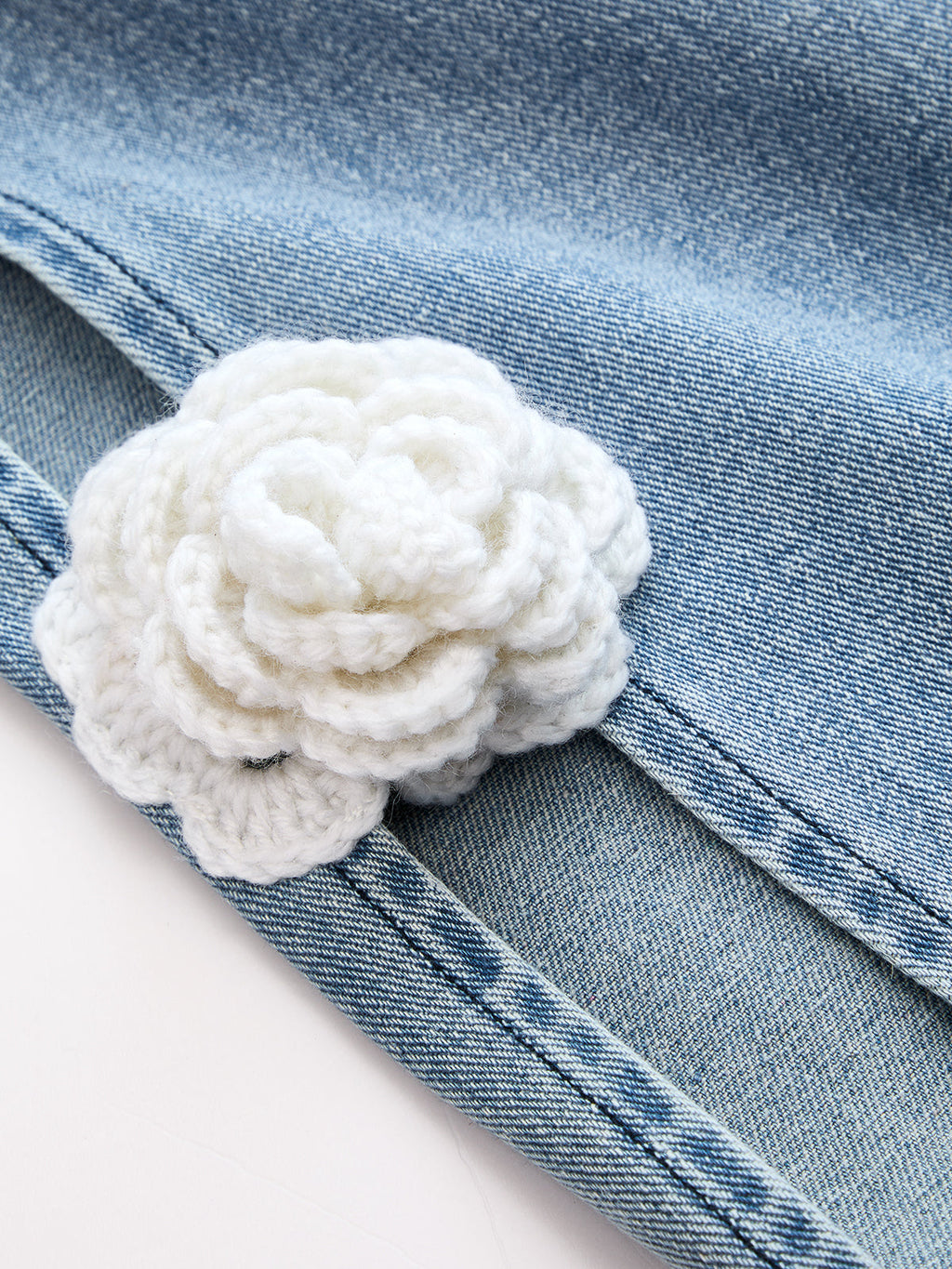 Floral Embellished Wide Leg Jeans with Side Slits