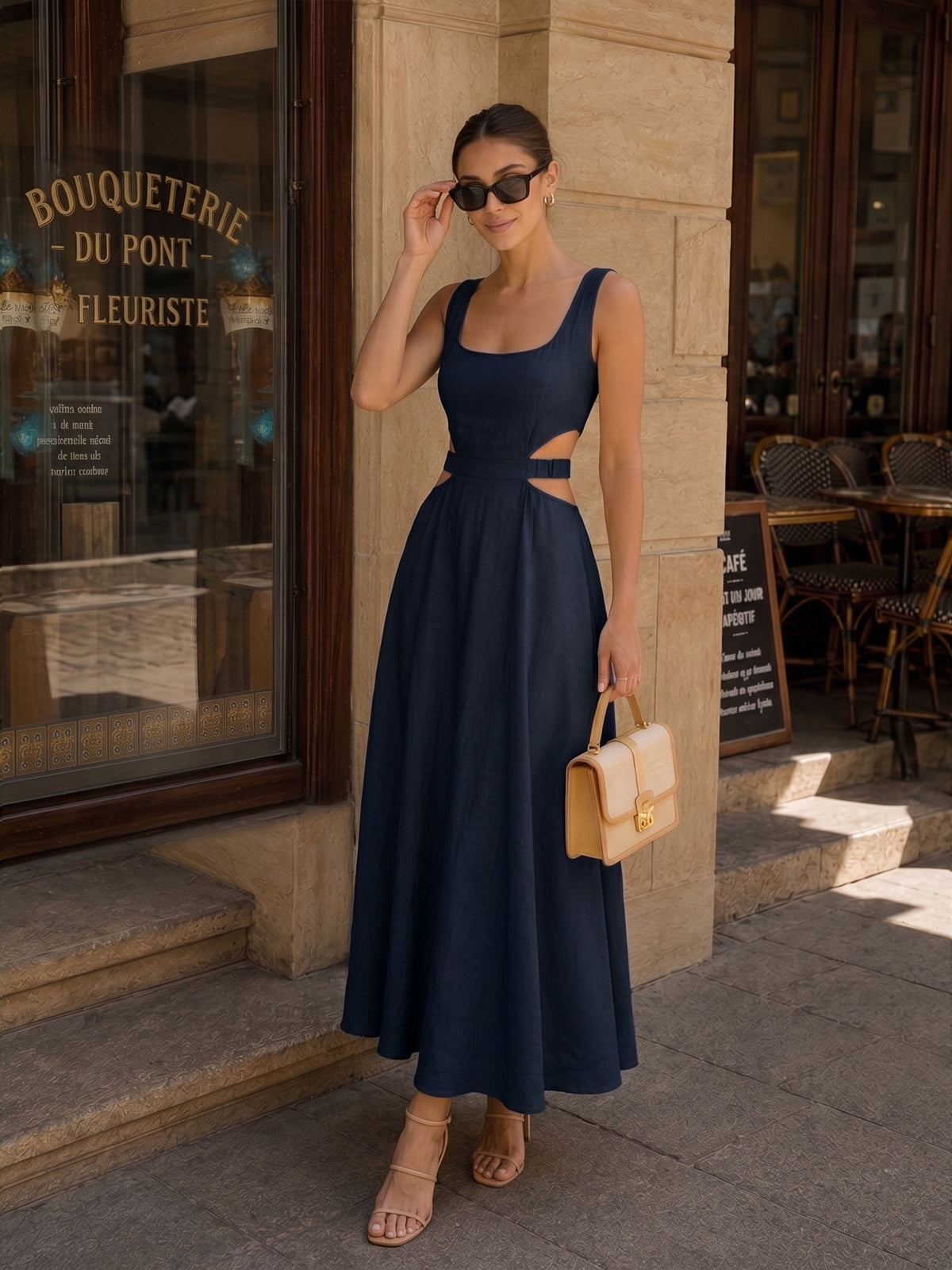 Chic Cutout Maxi Dress in Soft Cotton-Linen Blend