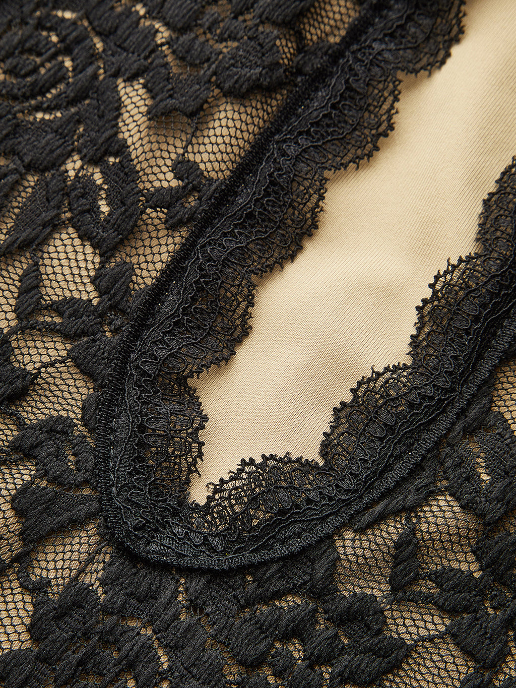 Lace Bodycon Mini Dress with Keyhole Neck Detail